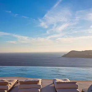 Station touristique Myconian Utopia Relais&chateaux