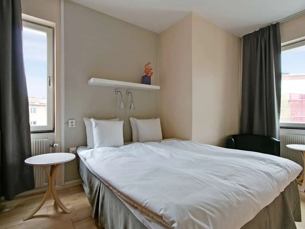 ***  First Hotel Brommaplan Stoccolma Svezia