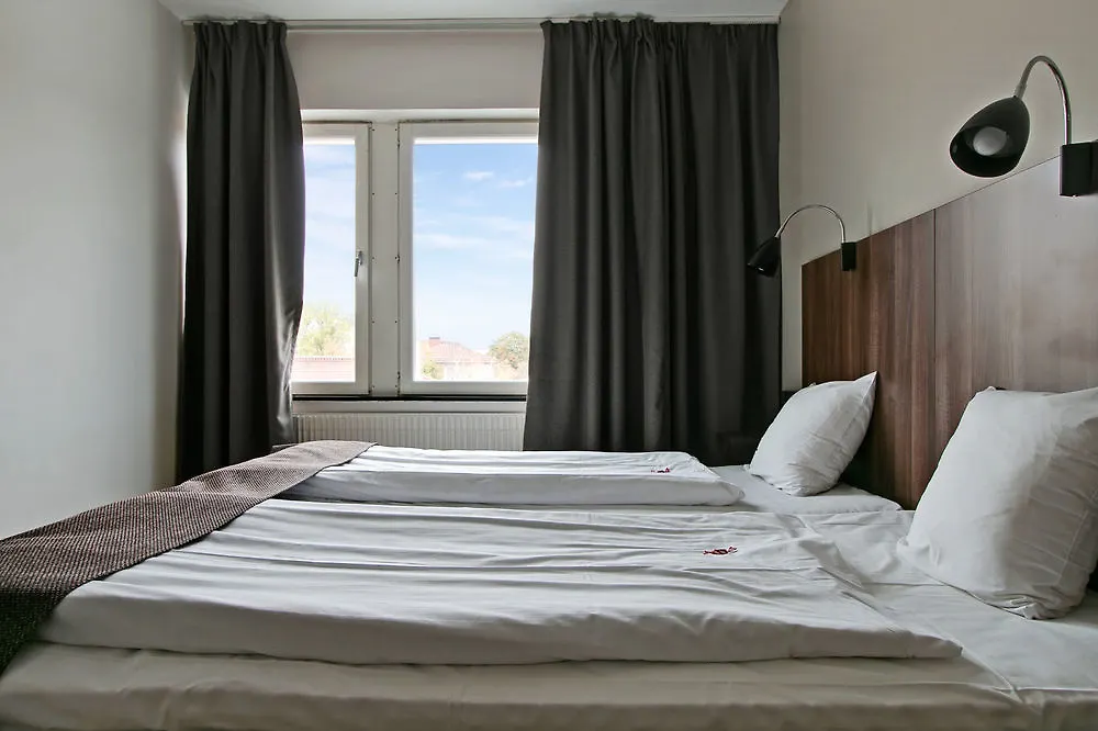 First Hotel Brommaplan Stoccolma