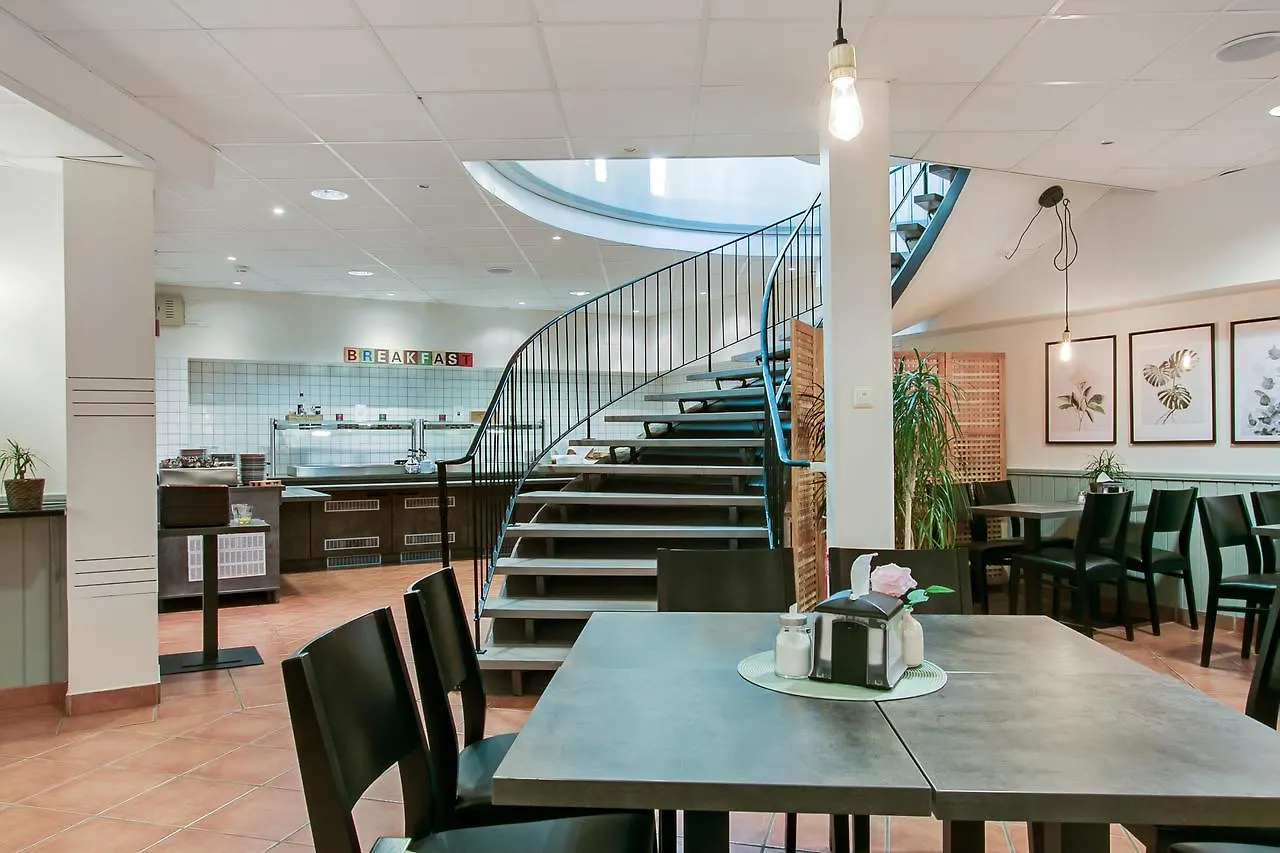 First Hotel Brommaplan Stoccolma