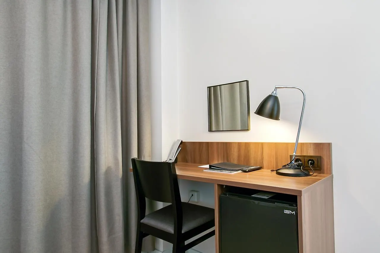 First Hotel Brommaplan Stockholm 3*,  Sverige